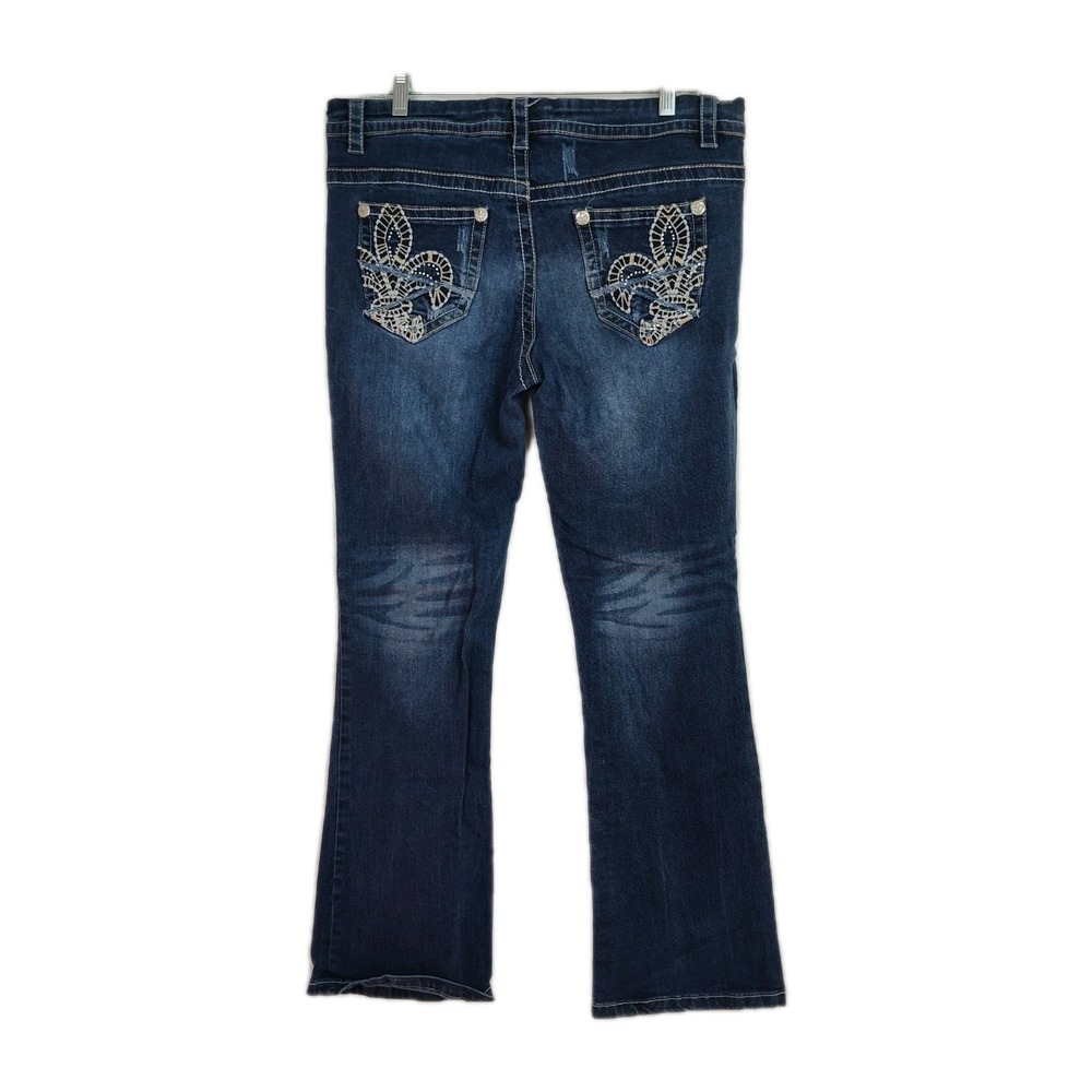 Rebel & Soul Jeans Women's Size 15 Boot Cut Medium Wash Blue Embroidered Pockets - Picture 2 of 11